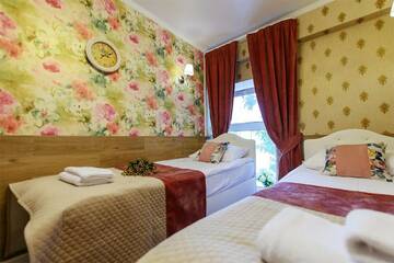 Стандарт с одной двуспальной или с двумя односпальными кроватями Плюс в Гостинице Арт Авеню