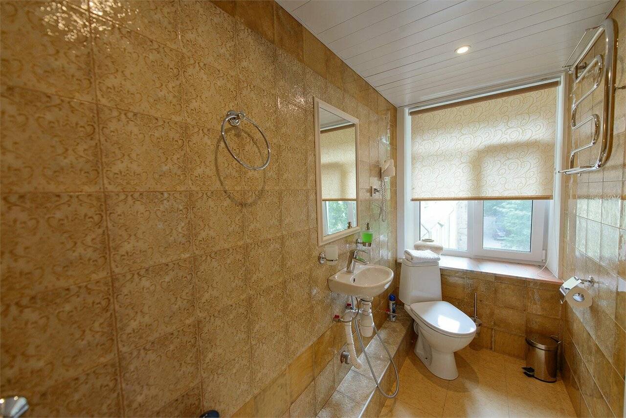 Фотографии номера Улучшенный Двухместный (одна двуспальная или две односпальных кровати) в Гостинице Арт Авеню Санкт-Петербург