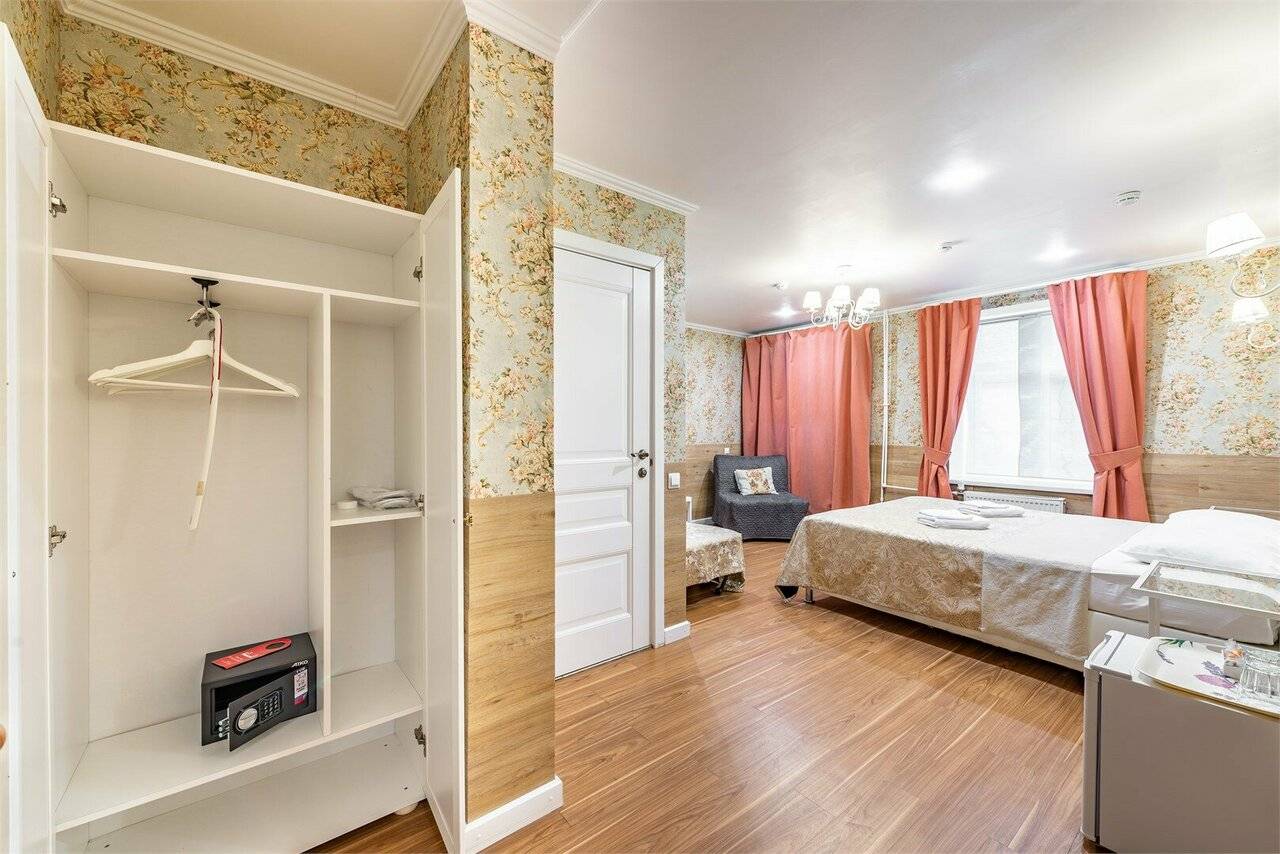 Фотографии номера Семейный номер (подходит для людей с ограниченными физическими возможностями) в Гостинице Арт Авеню Санкт-Петербург