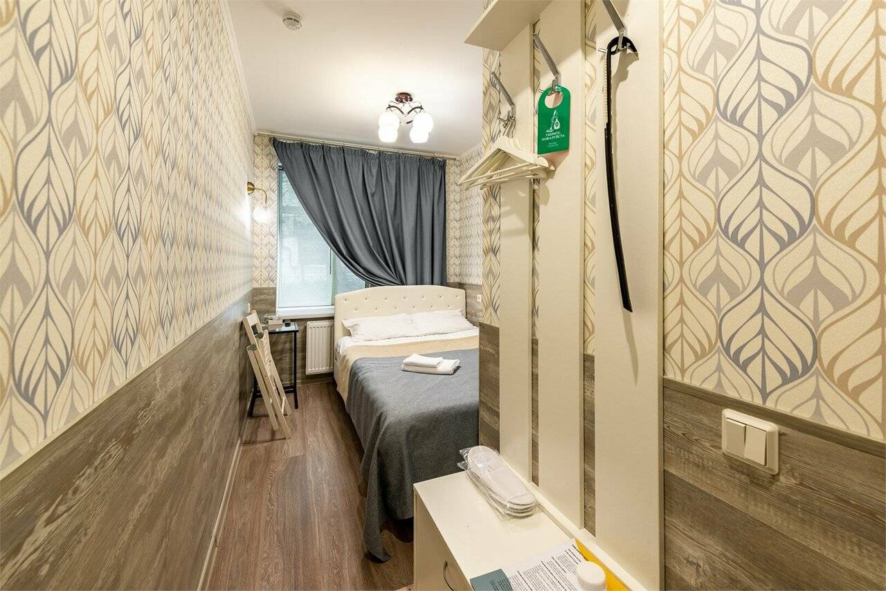 Фотографии номера Стандартный двухместный номер с 1 кроватью в Гостинице Арт Авеню Санкт-Петербург