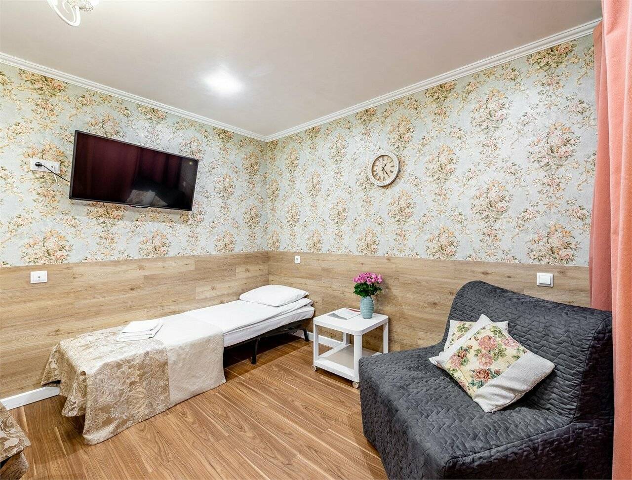 Фотографии номера Семейный номер (подходит для людей с ограниченными физическими возможностями) в Гостинице Арт Авеню Санкт-Петербург