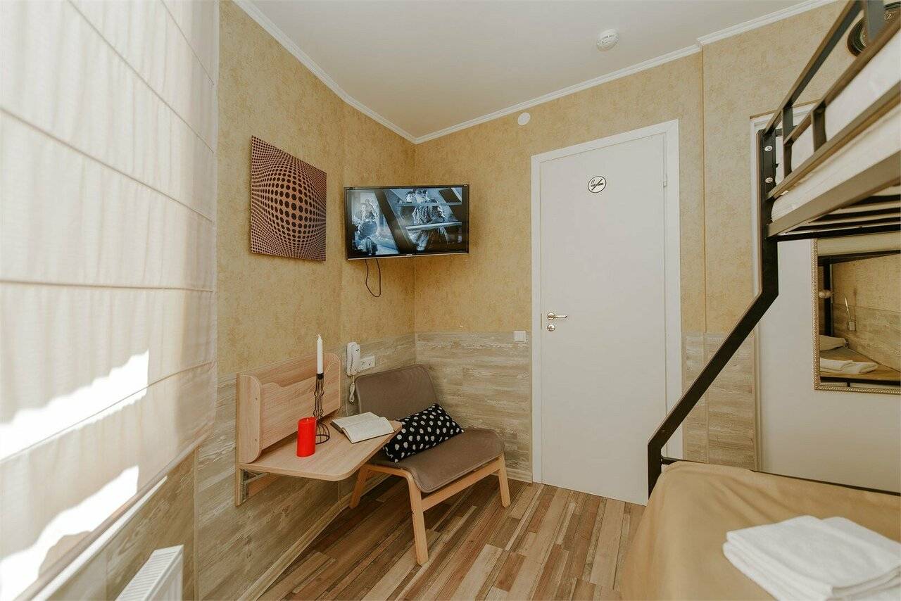 Фотографии номера Номер с двухъярусной кроватью в Гостинице Арт Авеню Санкт-Петербург