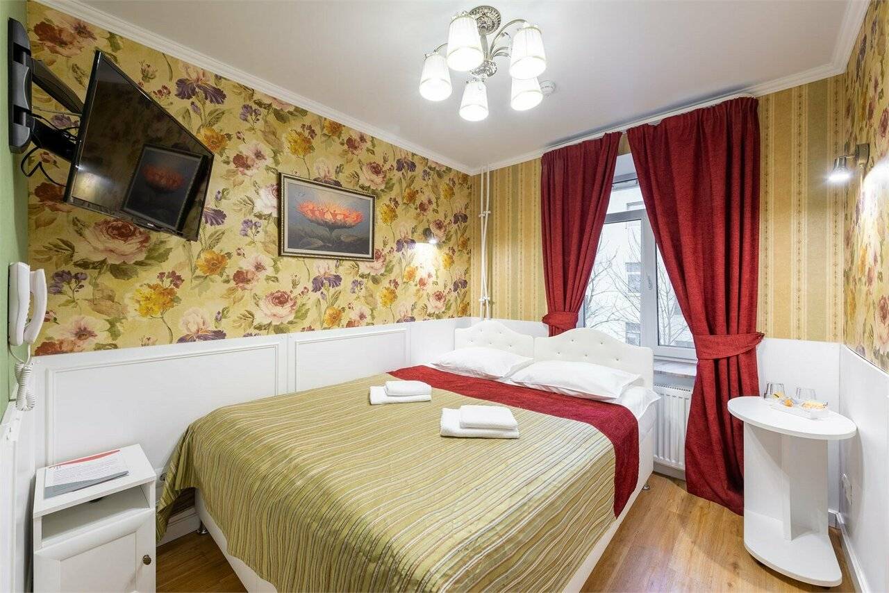 Фотографии номера Стандарт с одной двуспальной или с двумя односпальными кроватями Плюс в Гостинице Арт Авеню Санкт-Петербург